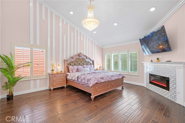 MLS #WS25008822 image #32