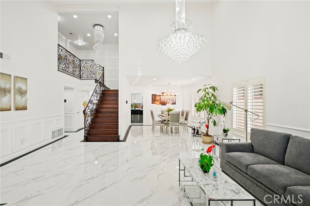 MLS #WS25008822 image #6