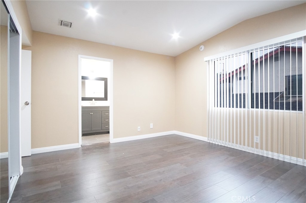 MLS #WS25036937 image #26