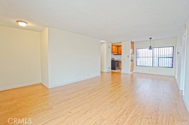 MLS #WS25043802 image #19