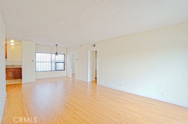 MLS #WS25043802 image #20