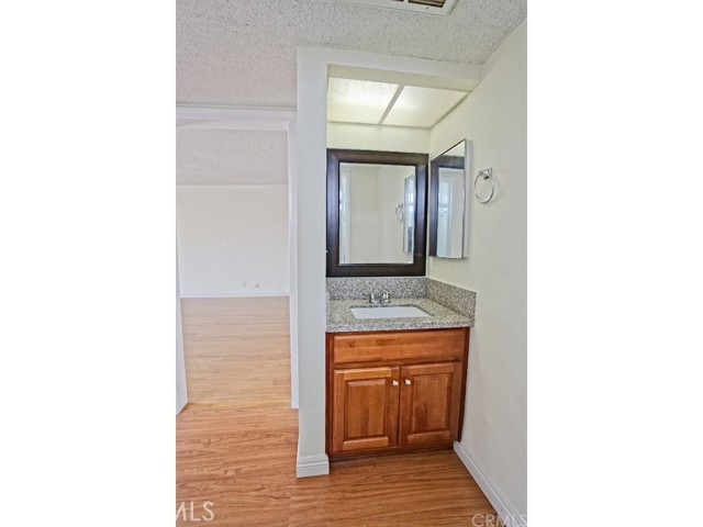 MLS #WS25043802 image #25