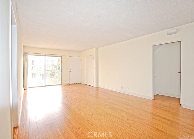 MLS #WS25043802 image #7