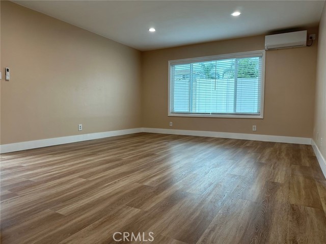 MLS #WS25045103 image #2