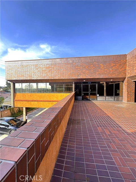 MLS #WS25054873 image #1