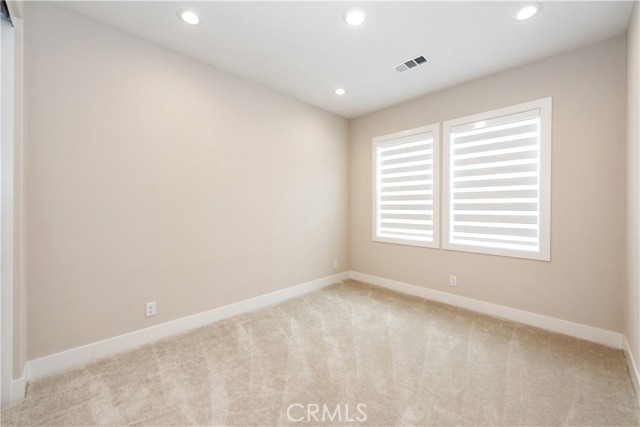 MLS #WS25062444 image #19