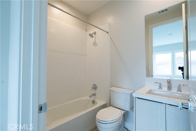 MLS #WS25062444 image #31