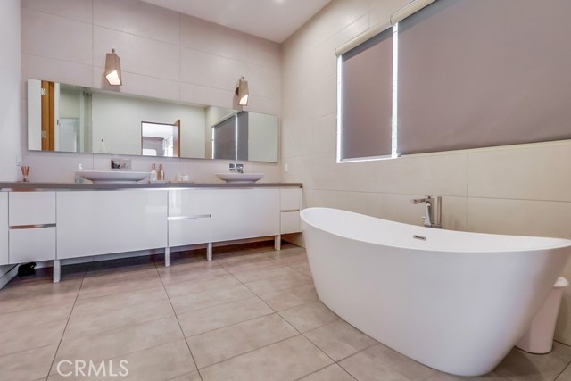 MLS #WS25062667 image #26