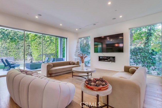 MLS #WS25062667 image #7