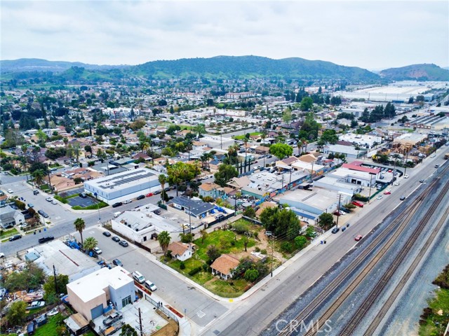 MLS #WS25067531 image #9