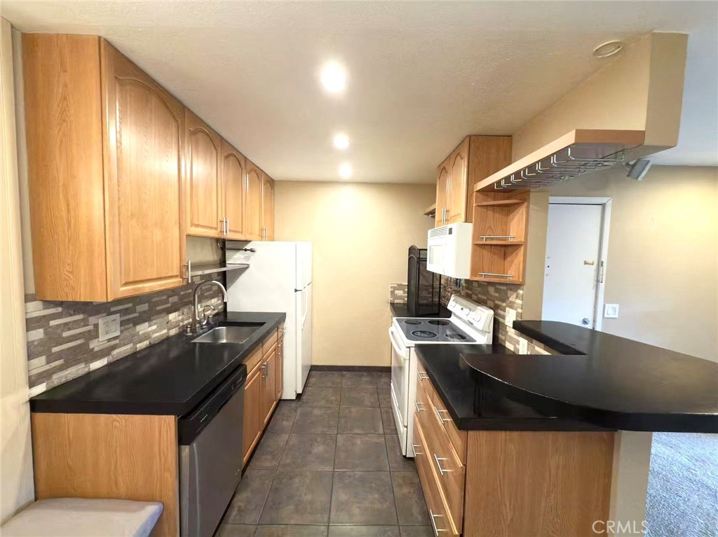 MLS #WS25074109 image #21