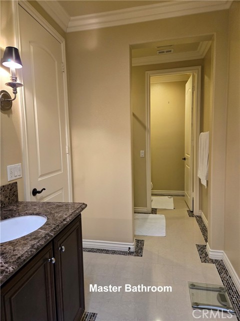 MLS #WS25081972 image #31