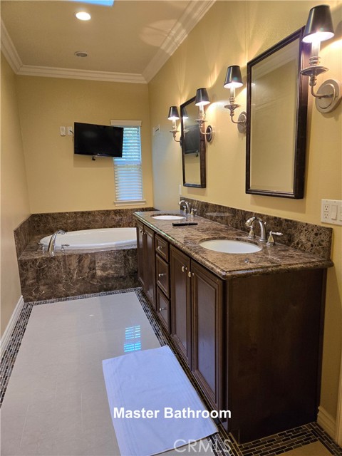 MLS #WS25081972 image #32