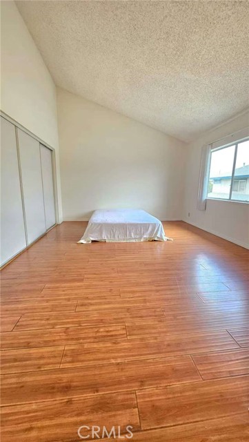 MLS #WS25097998 image #5