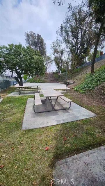 MLS #WS25097998 image #8