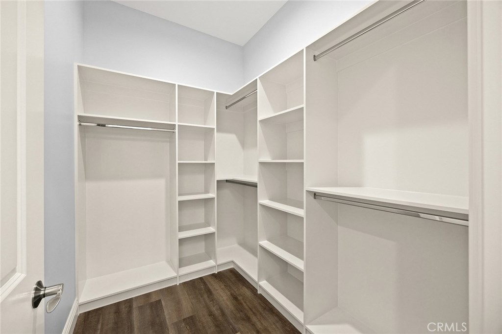 MLS #WS25101266 image #37