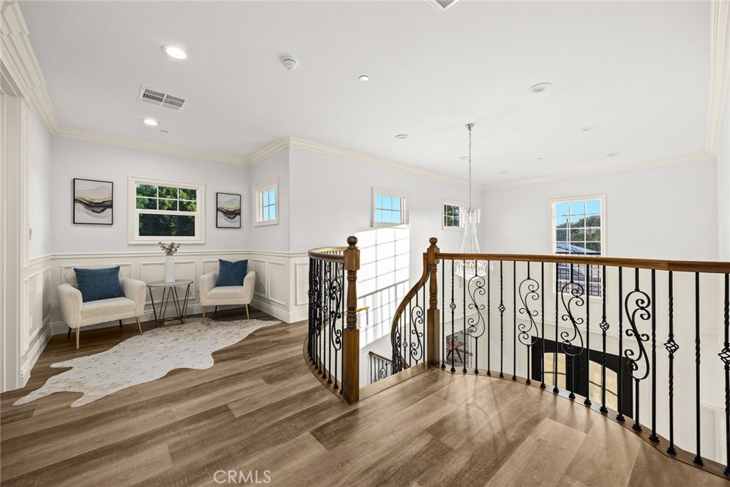 MLS #WS25101266 image #44