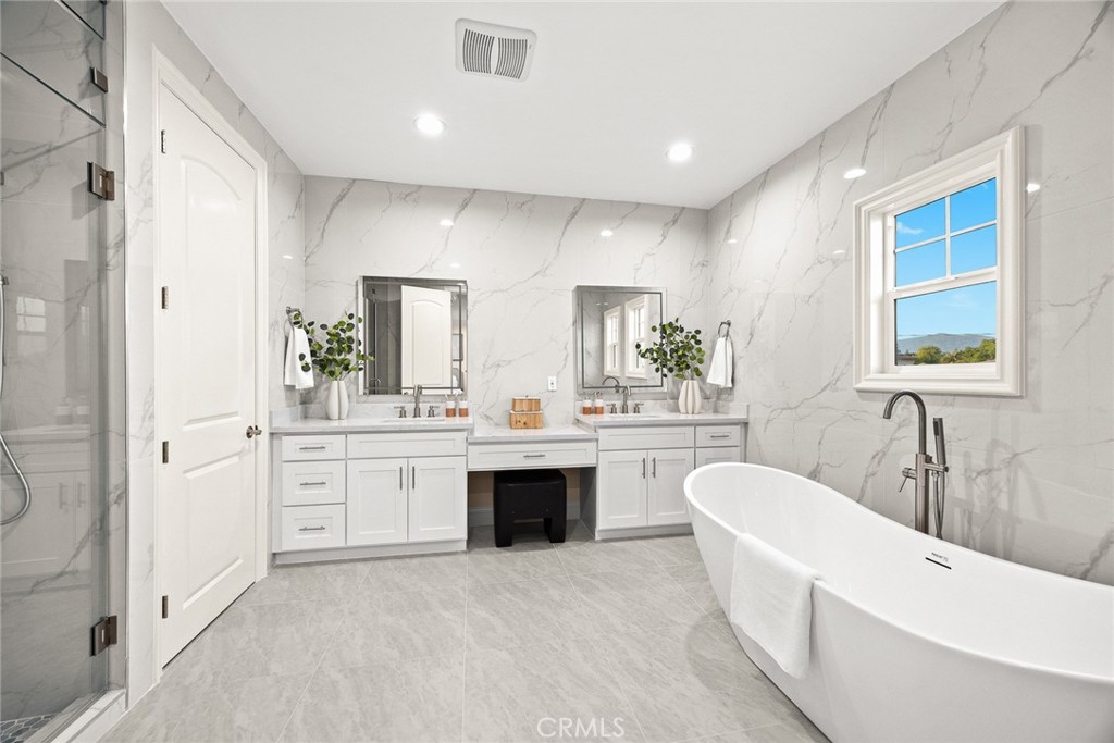 MLS #WS25101266 image #48