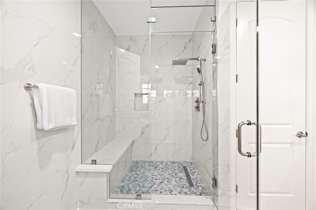 MLS #WS25101266 image #50