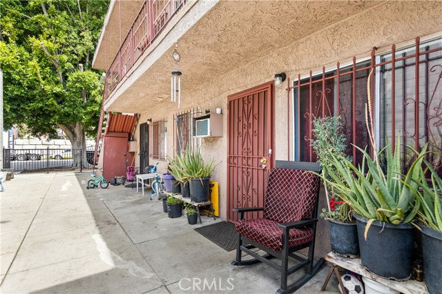 MLS #WS25106120 image #1