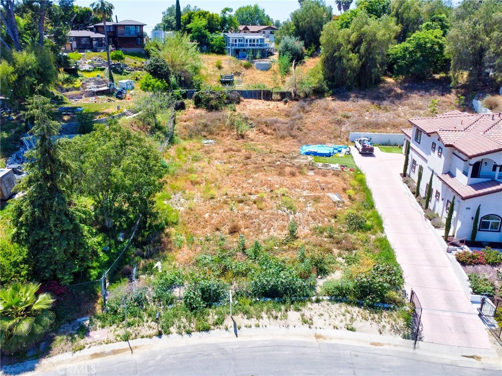 MLS #WS25106459 image #1