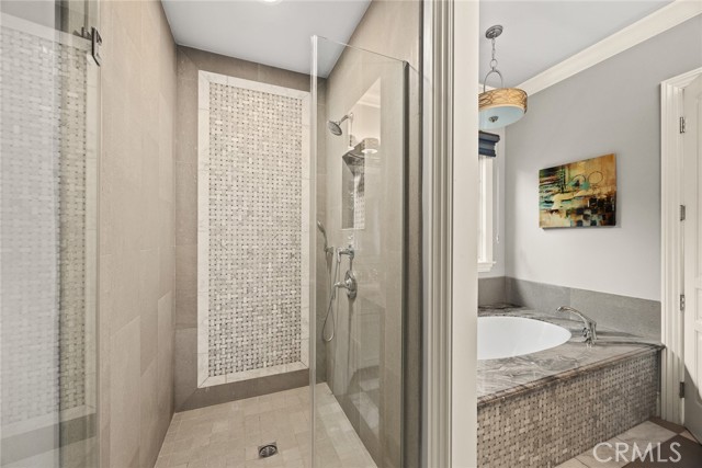 MLS #WS25108954 image #40