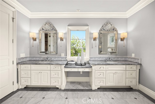 MLS #WS25108954 image #56