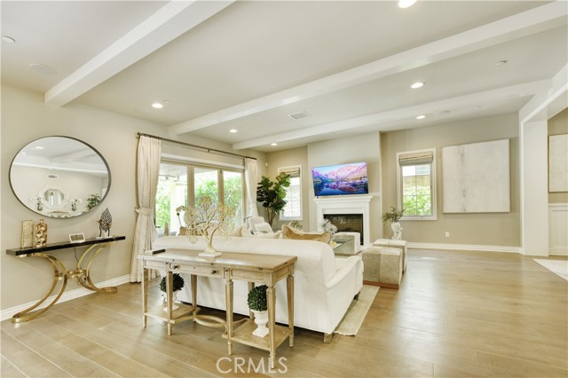 MLS #WS25112873 image #11