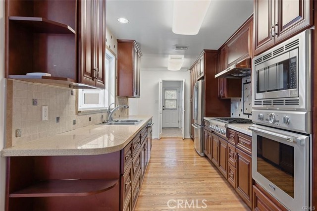 MLS #WS25114923 image #6