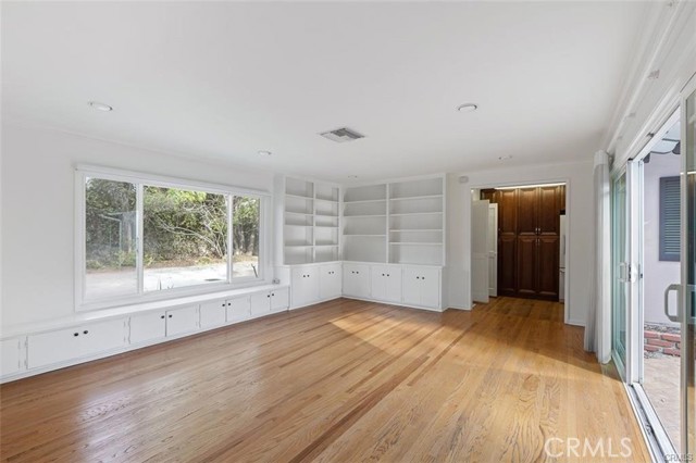 MLS #WS25114923 image #7