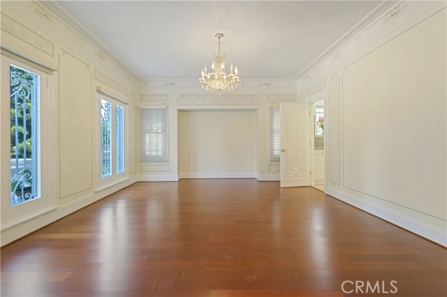 MLS #WS25119967 image #17