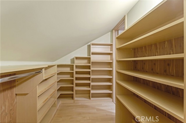 MLS #WS25119967 image #39