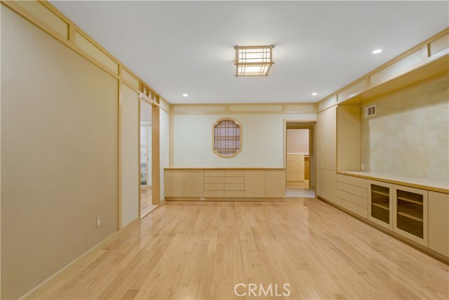 MLS #WS25119967 image #47