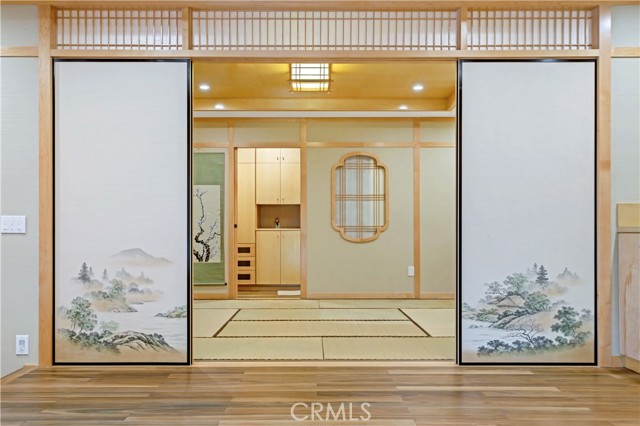 MLS #WS25119967 image #52