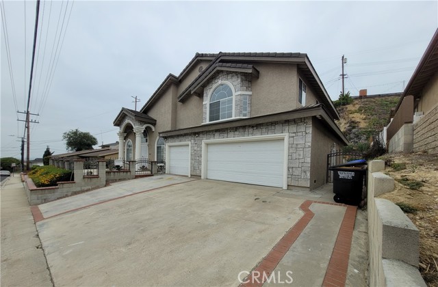 MLS #WS25120615 image #2