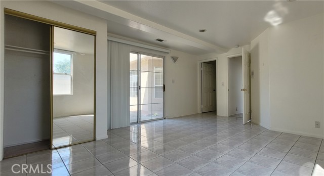 MLS #WS25120615 image #23