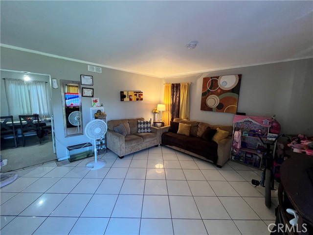 MLS #WS25124993 image #2