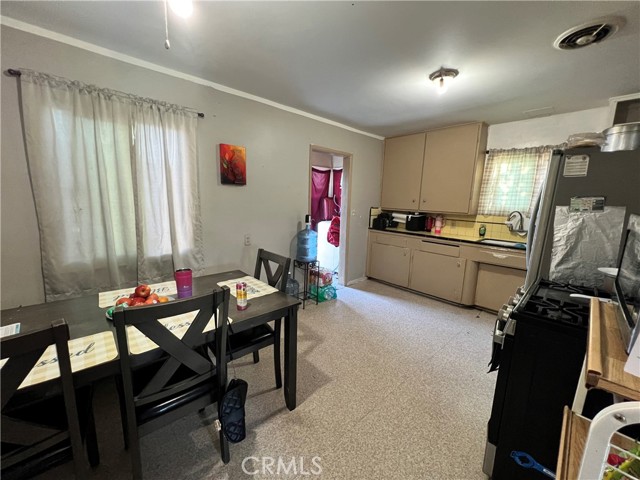 MLS #WS25124993 image #5