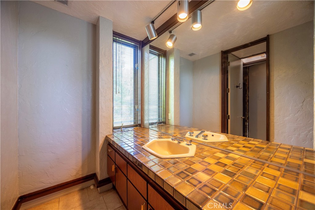 MLS #WS25125127 image #27