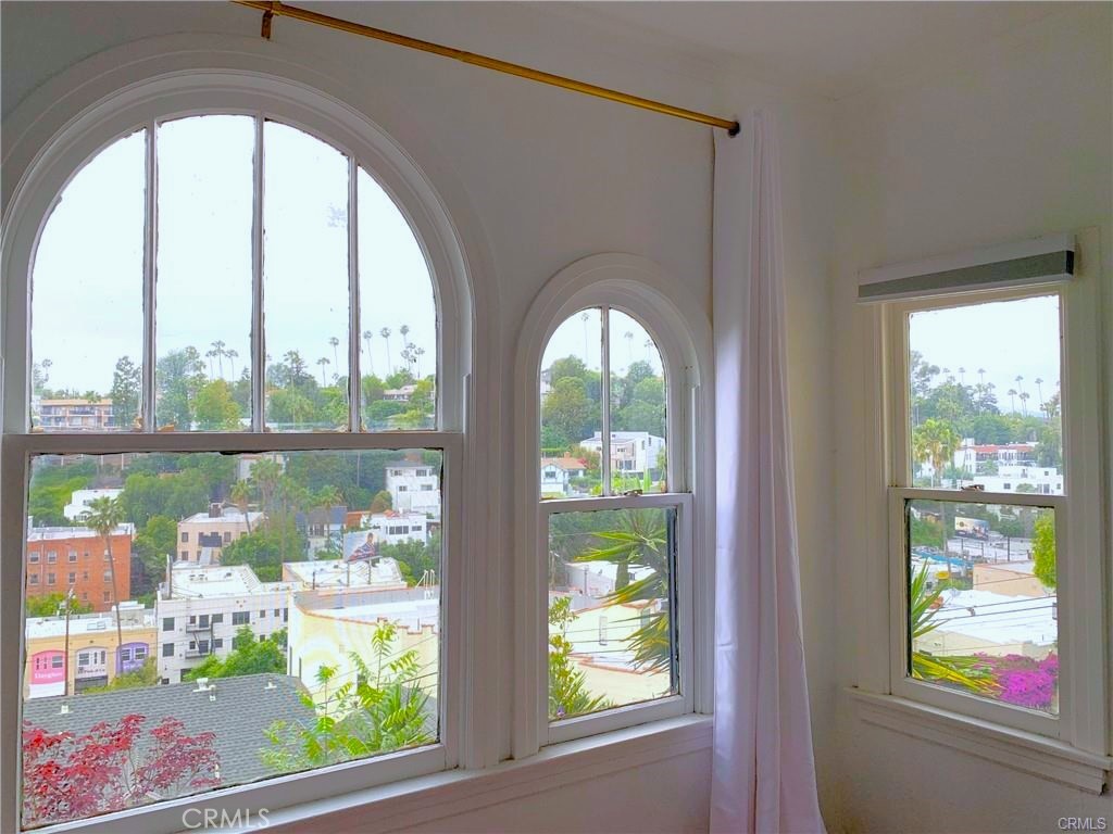 MLS #WS25125243 image #16