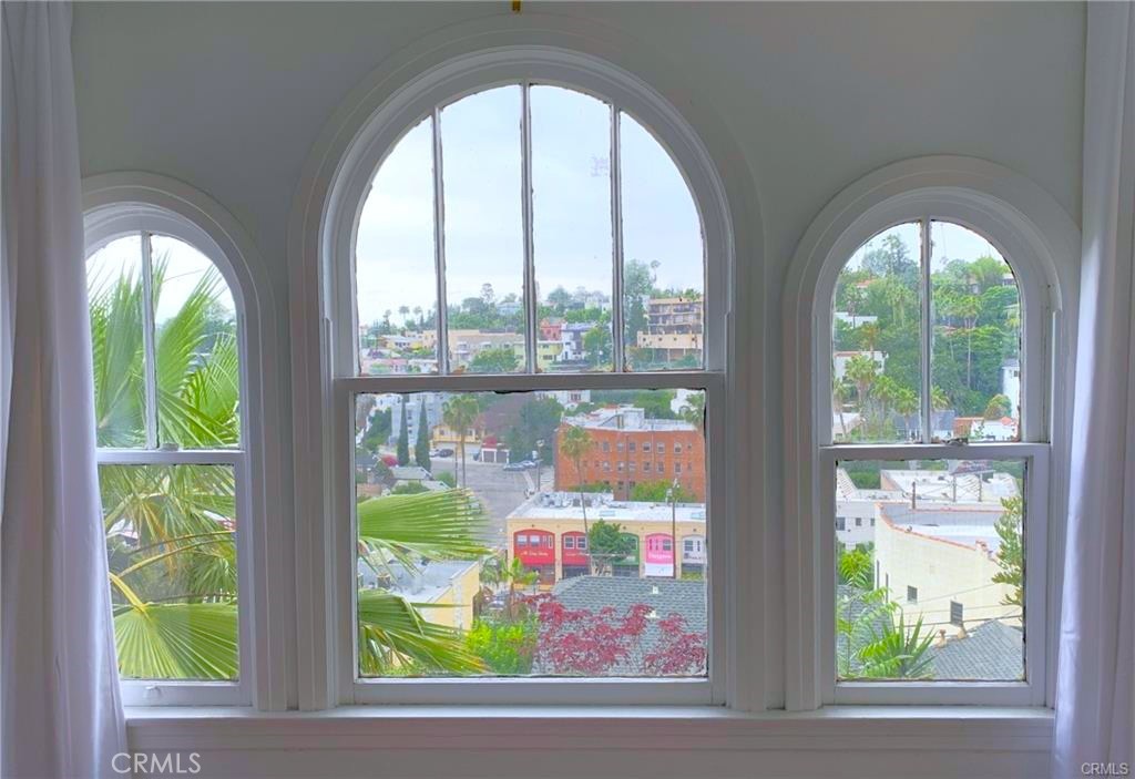 MLS #WS25125243 image #5