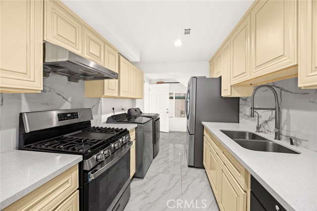 MLS #WS25125823 image #10