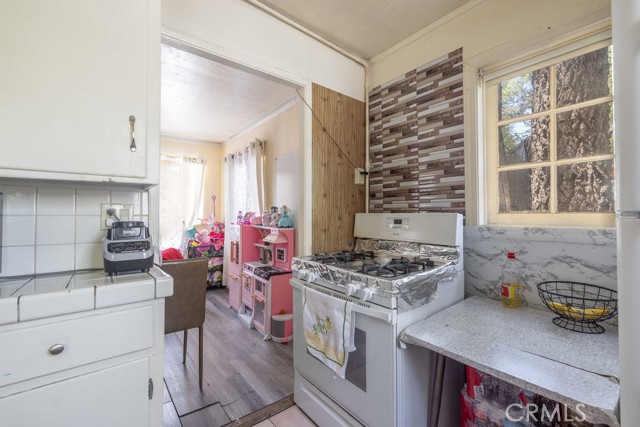 MLS #WS25127357 image #6