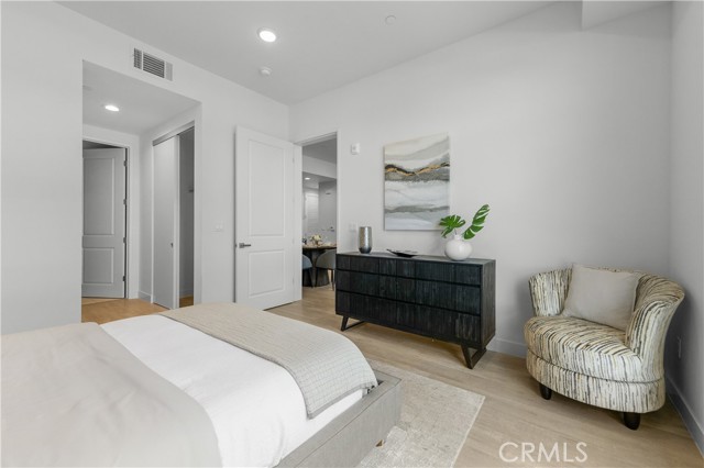 MLS #WS25131517 image #16