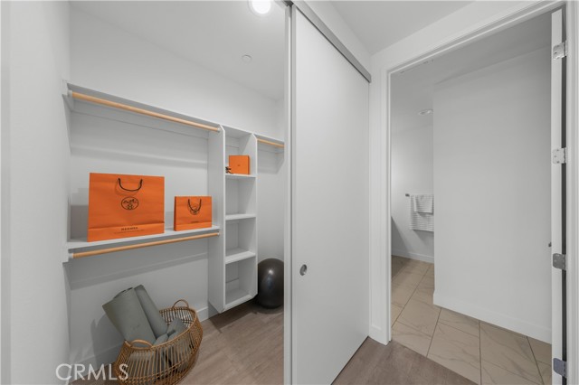 MLS #WS25131517 image #17