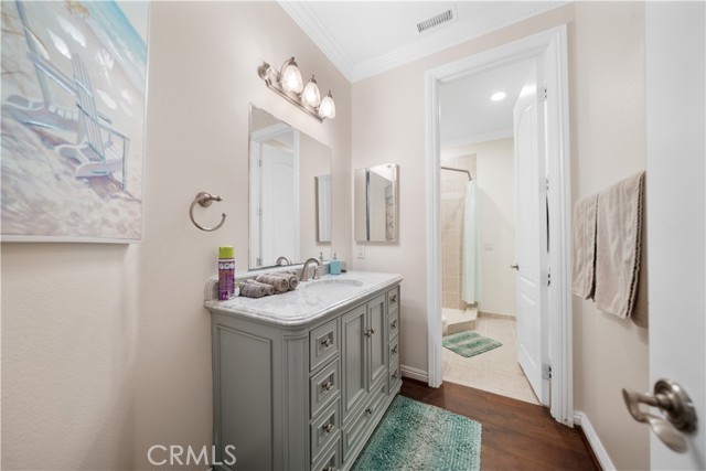 MLS #WS25133292 image #17