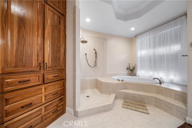 MLS #WS25133292 image #23