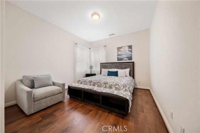 MLS #WS25133292 image #36