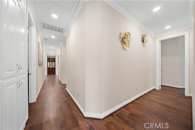 MLS #WS25133292 image #38