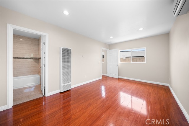 MLS #WS25134331 image #11